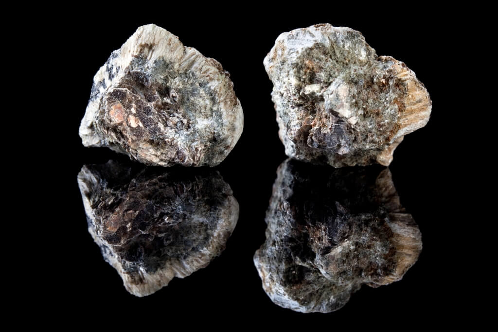 Types of Asbestos Found in Perth Households 6 Types of asbestos - Anthophyllite asbestos